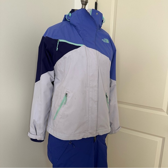 The North Face Purple and Gray Ski Coat and Pants - Size M Jacket - Size S Pants - Picture 2 of 10